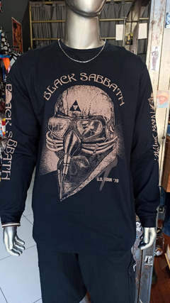 CAMISETA DE BANDA - BLACK SABBATH - MANGA LONGA na internet