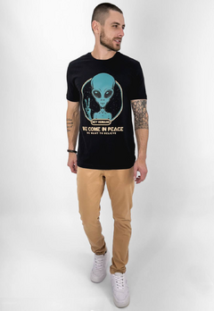 CAMISETA ALIEN PEACE - comprar online