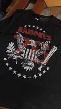 CAMISETA RAMONES 76 - comprar online