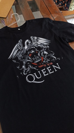 CAMISETA QUEEN - comprar online