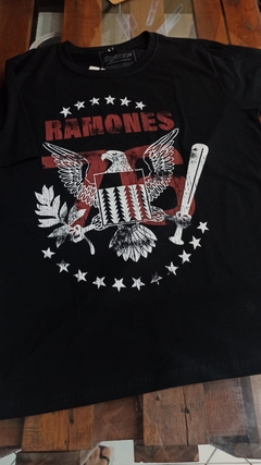 CAMISETA RAMONES 76 na internet