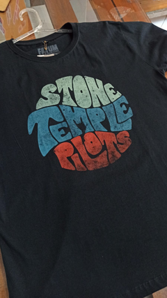 CAMISETA STONE TEMPLE PILOTS na internet