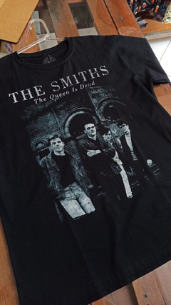 CAMISETA THE SMITHS THE QUEEN IS DEAD