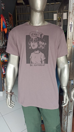 CAMISETA BE DIFFERENT