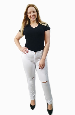 Kit 2 Calça jeans feminina Plus Size joelho rasgado skinny com lycra