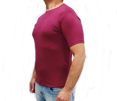 Kit 3 Camiseta Masculina Slim Fit Fitness em Viscolycra - comprar online