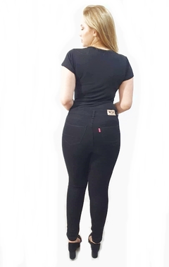 Calça jeans feminina plus size Skinny cintura alta com lycra - loja online