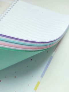 Imagem do CADERNO HAPPY COLORS COLEGIAL - TILIBRA