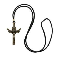 CORDÃO CRUZ SANT TRINDADE 5,3CM CORDAO PRETO - comprar online