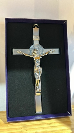 Crucifixo de São Bento Luxo 22.5cm - Prata Parede