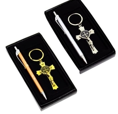 Kit Caneta com chaveiro Medalha de São Bento Crucifixo - comprar online