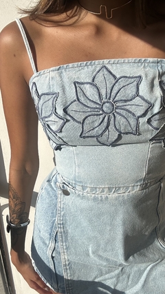 CROPPED JEANS FLOWERS | MY FAVORITE THINGS