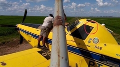 ENTRADA DE AR E OUTROS EM ACRÍLICO PARA AVIÕES