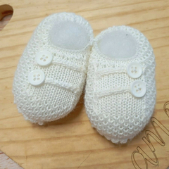 Sapatinho Tricot Dois Botões - Saída de maternidade Sofia Valentina Baby