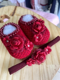 Kit Sapatinho Tricot e Faixinha Luxo 3 Rosas - loja online