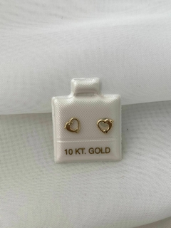 Aretes corazon con delfin oro 10kt