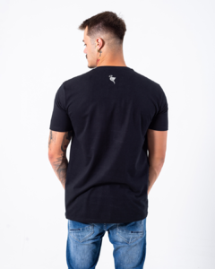 Camiseta Masculina com estampa