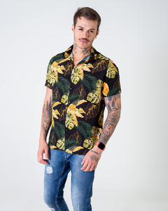 Camisa de botão estampada masculina Santo Moço