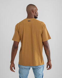 Camiseta Oversized Pão de Mel Santo Moço