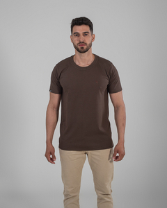 Camiseta Masculina Básica Marrom