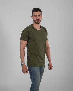 Camiseta Básica Verde Militar