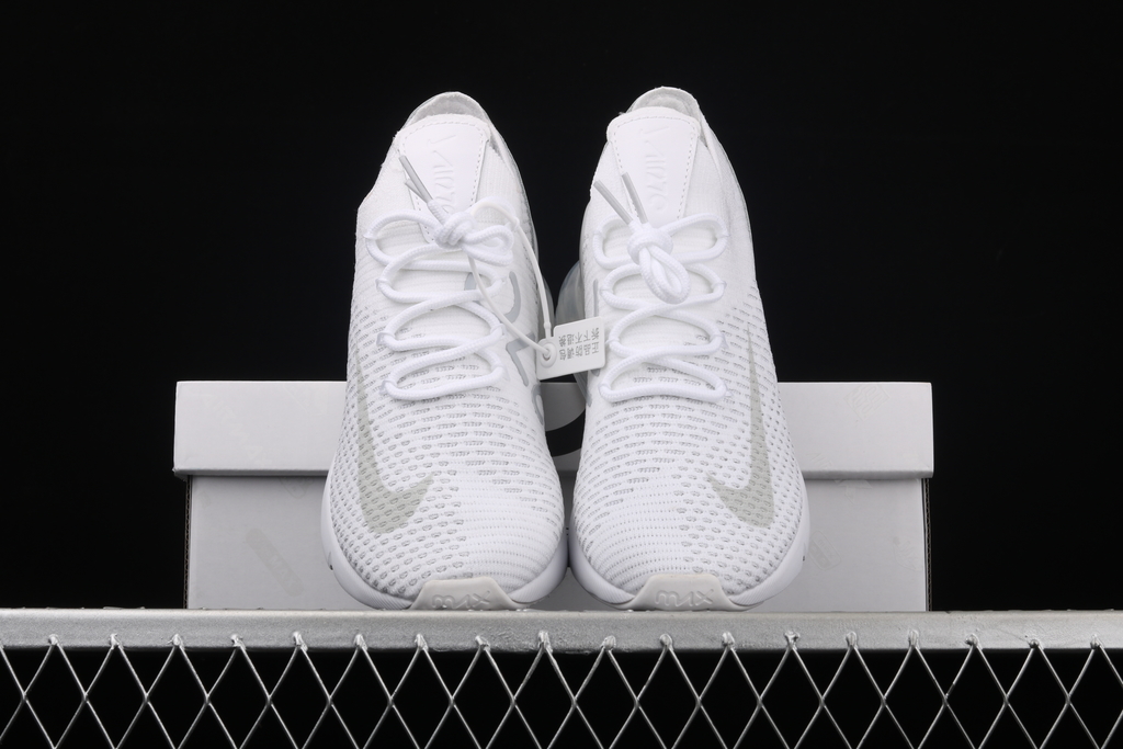 Nike air max 270 flyknit outlet blanco