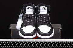 air jordan retro high og 1 black and white