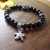 PULSEIRA PEDRA ONIX E AGATA NEGRA COM PINGENTE ESTRELA - comprar online