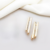 BRINCO EAR HOOK DUPLO LISO BANHADO NO OURO 18K