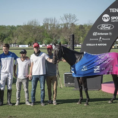 Manta de Polo, Manta de Premoción, Manta de Presentación, Torneo de Polo, Manta Mejor Caballo, Manta Mejor Ejemplar, Cria Polo Argentino, Caballos, Caballos de Polo, Manta Torneo de Polo, Manta XPL Polo Club