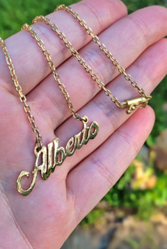 Colar/Pingente com Nomes Personalizados (Dourado ou Prata)