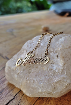 Colar/Pingente com Nomes Personalizados (Dourado ou Prata) - Nua Acessórios