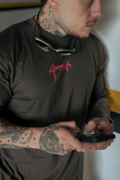 Camiseta Streetwear Basic  - Amora Clothing