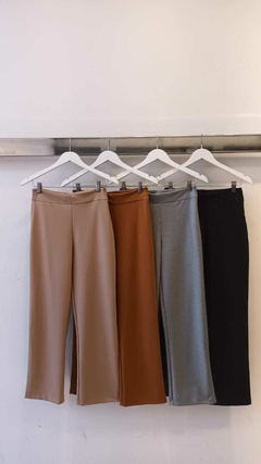 [Punto Roma] Pantalon Liso