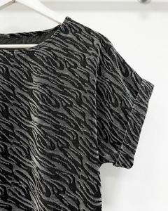 [LUREX JACQUARD] Remera Cleo en internet