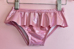 Conjunto blusa e tanga holográfica sereia proteção UV 50+ rosa neon na internet