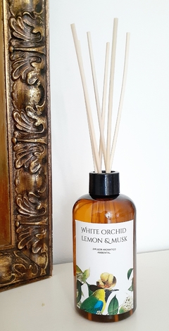 Difusor de varillas White Orchid, Lemon & Musk