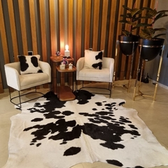 Kit Almofada de Couro Branco e Preto 40cm x 40cm - Cowhide - Tapetes em Couro