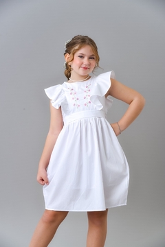 Vestido Branco Bordado