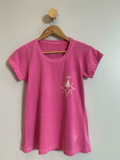 Camiseta babylong "Litoral" rosa com gelo