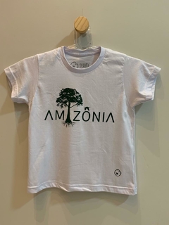 Camiseta infantil "Amazônia" branca com verde