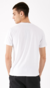 Remera Take White en internet