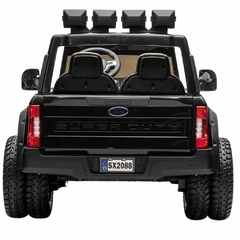 Camioneta Ford F-450 - E-Motors