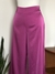 Calça pantalona acetinada tom fucsia - DECÊNCIA - NINA MELANINA BRECHÓ