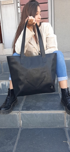 TOTE BAG LOVE❤ NEGRA