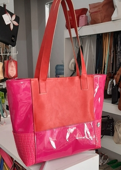 TOTE XL FAUSTINA- ROJA.