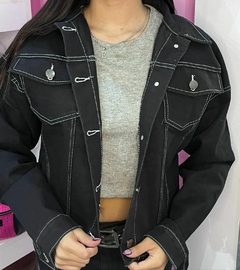 CAMPERA DENIM DESFLECADA- NEGRA - comprar online