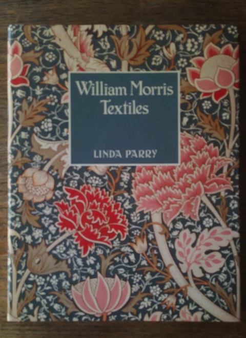 William Morris Textiles - Linda Parry