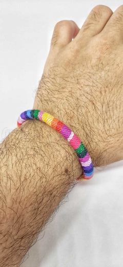 Pulseira Etnica Rainbow na internet