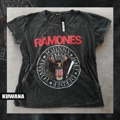 Remera Ramones Nevada